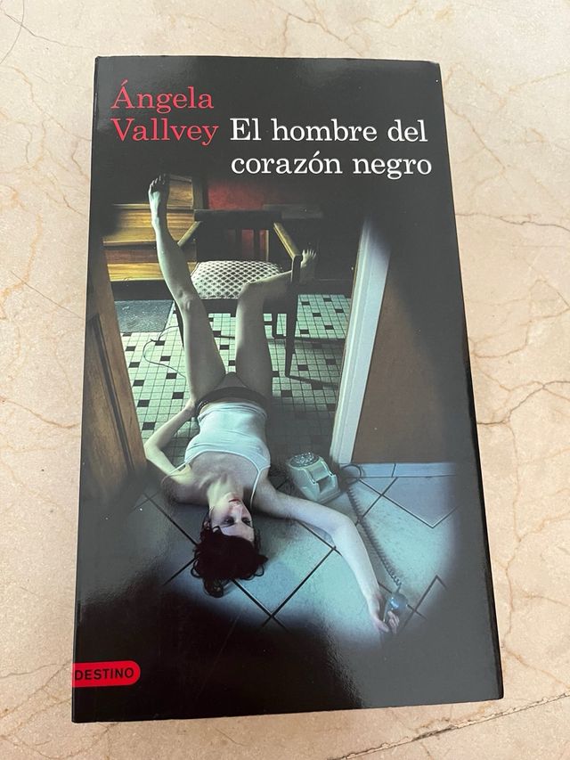 El hombre del corazón negro