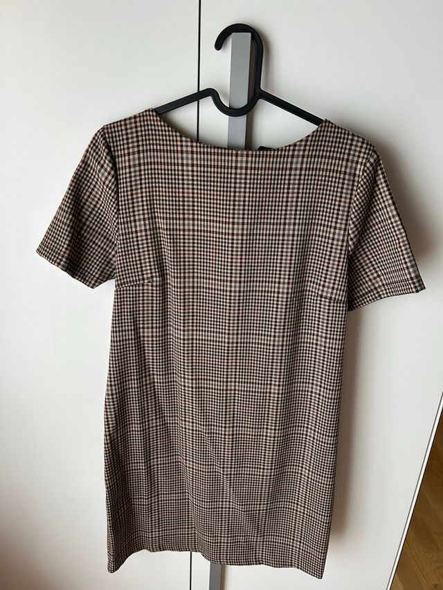 Vestito tubino corto scozzese con fiocco