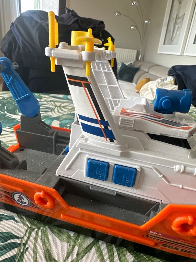 Lancha juguete con sonidos 40 cm