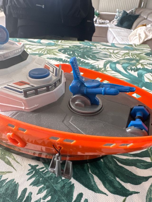 Lancha juguete con sonidos 40 cm