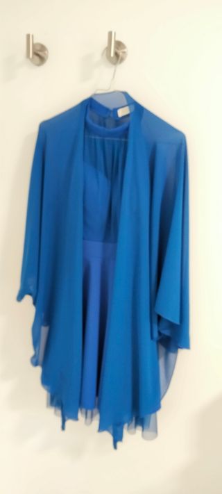 Vestido fiesta azulon midi cuello halter