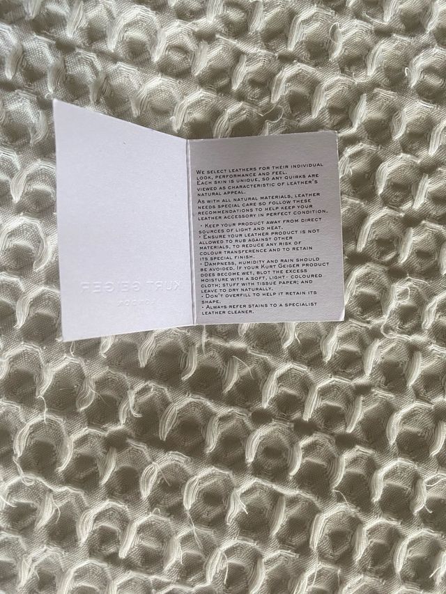 Bolso Kurt Geiger negro