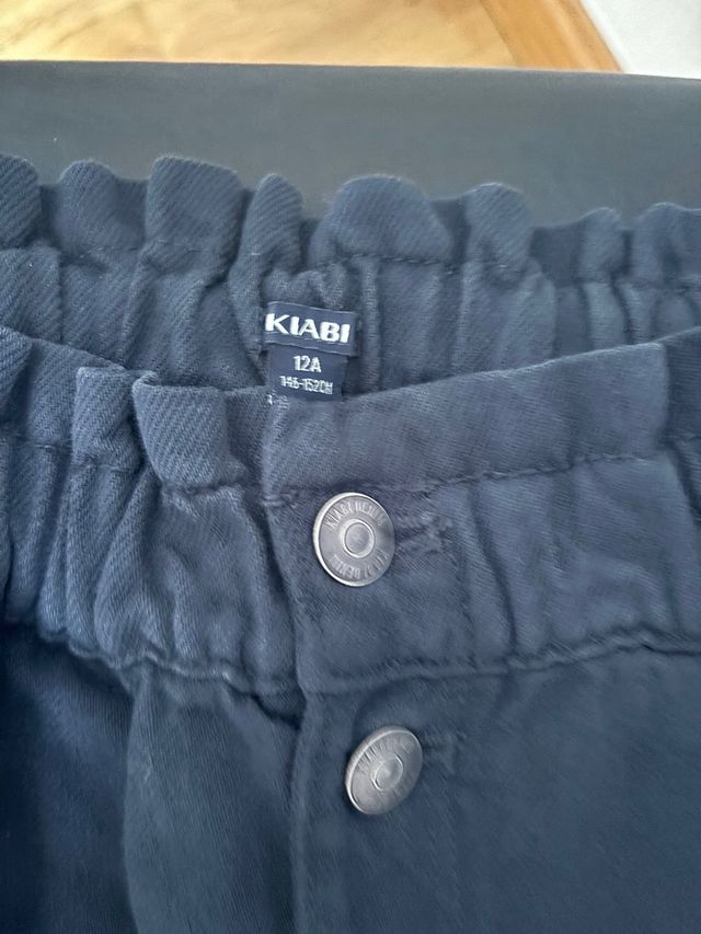 Minifalda de pana azul marino KIABI