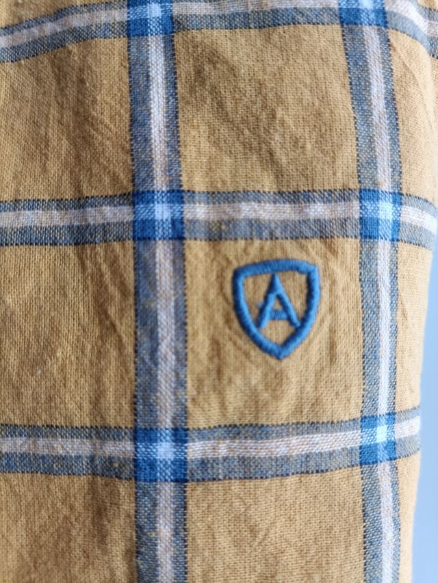 Camisa Álvaro Moreno amarilla