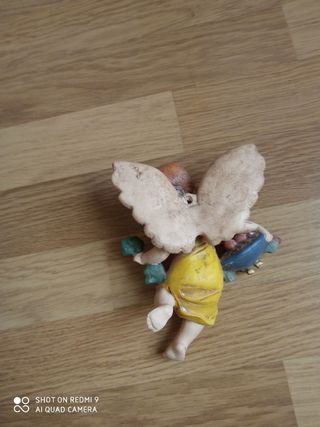 Figura resina pintada a mano