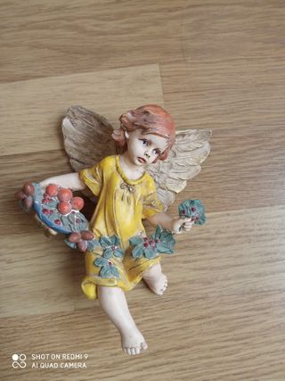 Figura resina pintada a mano