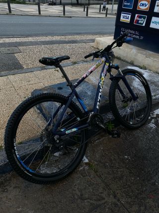 Bicicleta de montaña BWIN 27’5