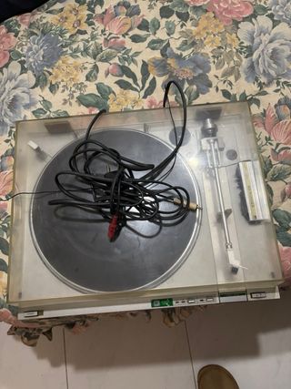 Tocadisco Sony PS-LX5 con tapa