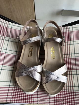 Sandalias de mujer con tacon de plataforma bajo