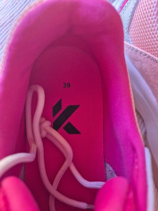 Sapatilhas rosa de plataforma