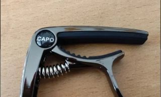 Cejilla para guitarra