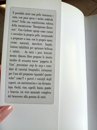 Vira Carbone La bellezza a fior di pelle