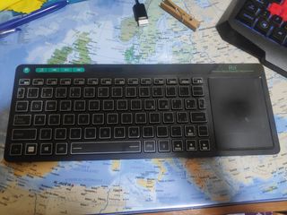 Teclado inalámbrico Rii