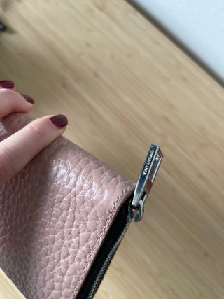 Cartera de piel Bimba y Lola rosa y plata