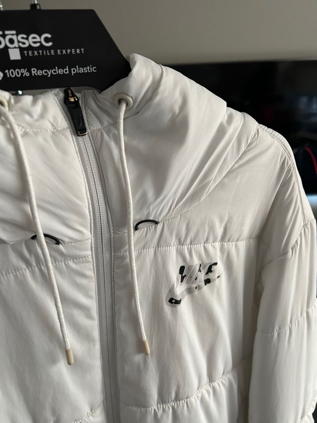 Abrigo Nike Blanco Niñ@ 12-14 años