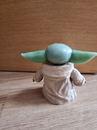 Muñeco Baby Yoda Star Wars