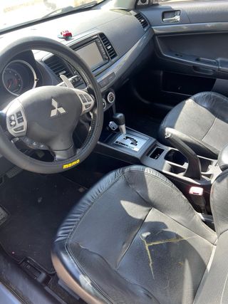 Mitsubishi Lancer 2010