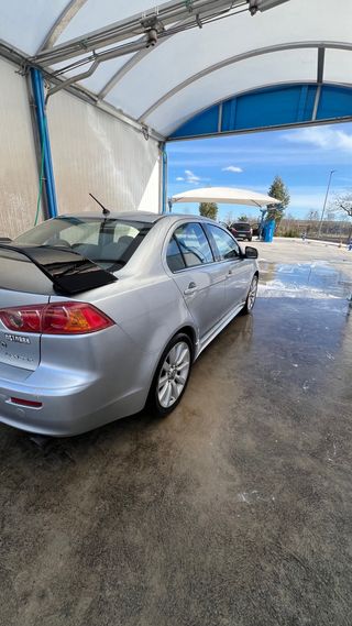 Mitsubishi Lancer 2010