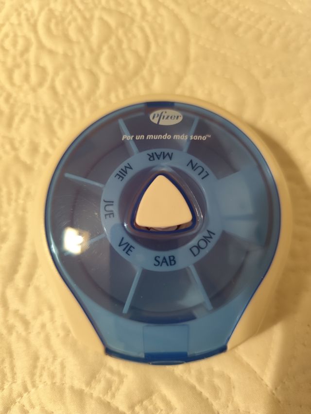 Pastillero giratorio