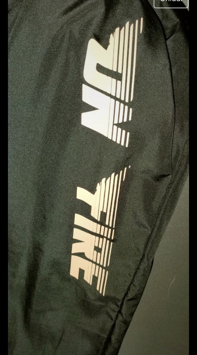 Pantalone sportivo lucido