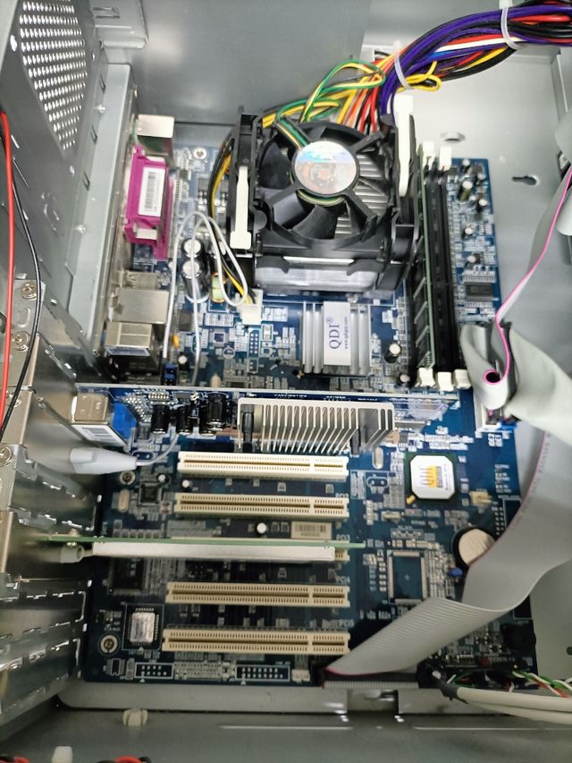 Placa base qdi Legends superb 4fx