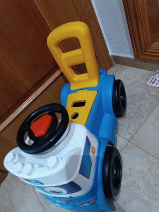 Correpasillos policia