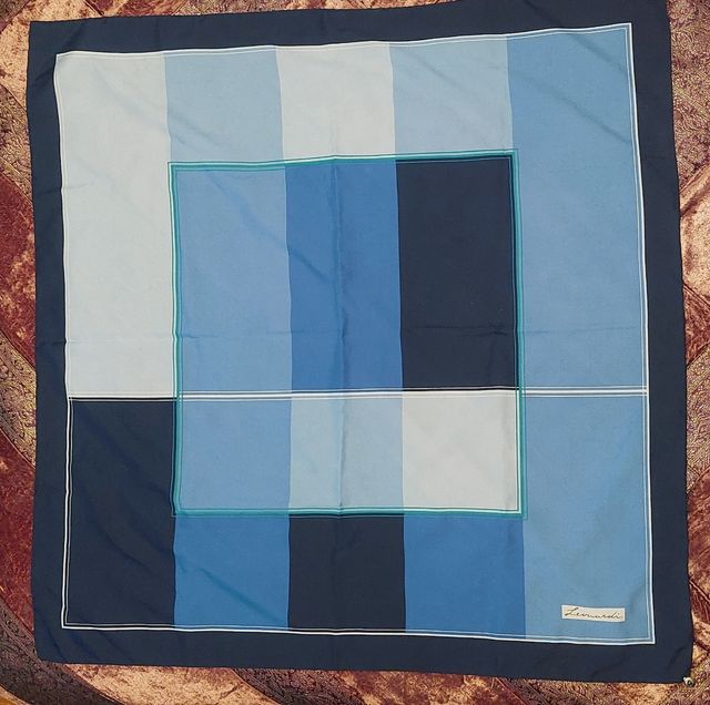 Pañuelo vintage de Leonardi.