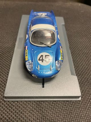 Scalextric C-13 Alpine Renault. Decoración Le Mans