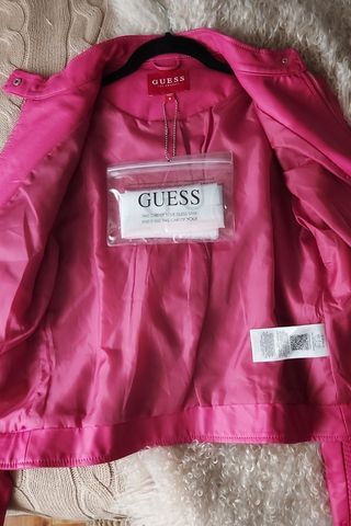Cazadora Guess