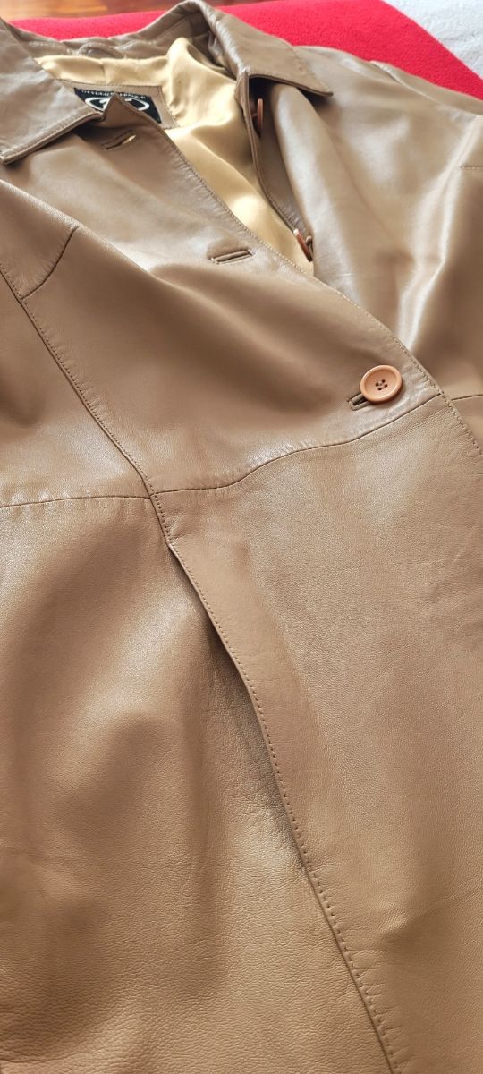 Abrigo largo de piel para mujer