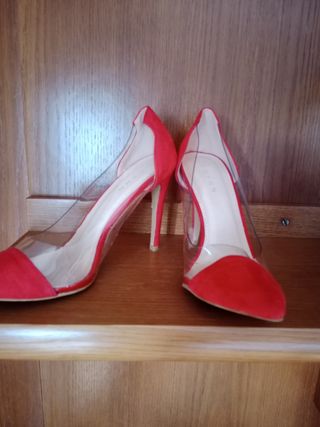 Zapatos salón Erynn rojos transparentes