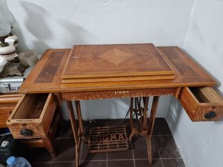 Maquina de coser antigua Singer Alfa
