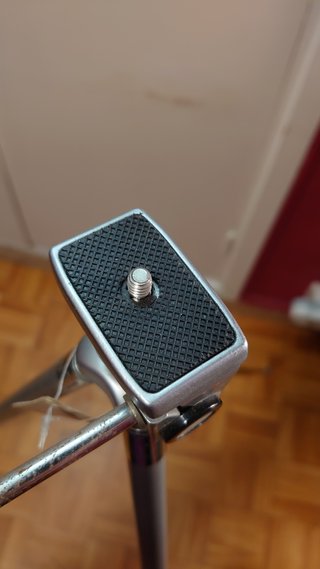 Trípode telescópico