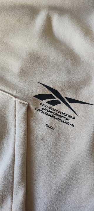 Sudadera Reebok con capucha talla M