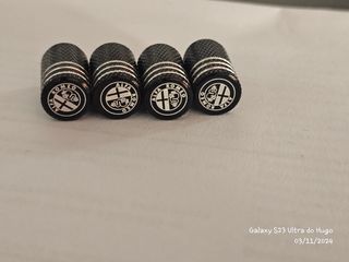 4 Pipos de pneu para Alfa Romeo 