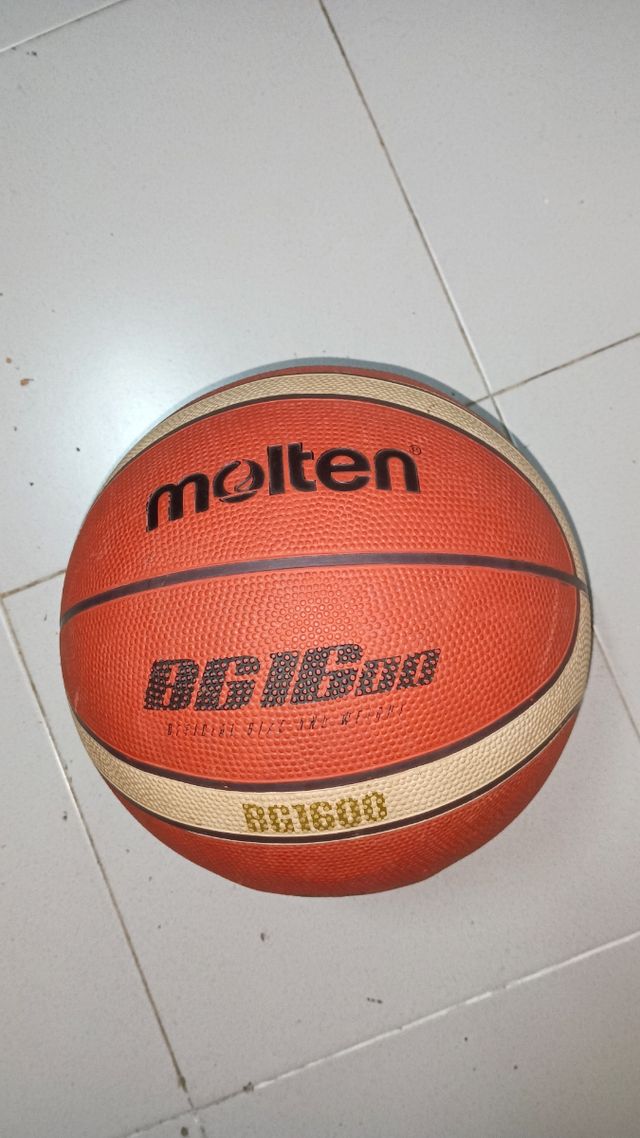 Balón de baloncesto