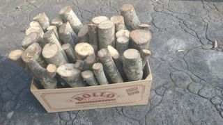 Leña roble, caja 25kg, en Bakio 