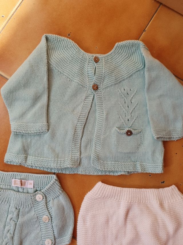 Conjunto braguita y rebeca. Talla 1 mes