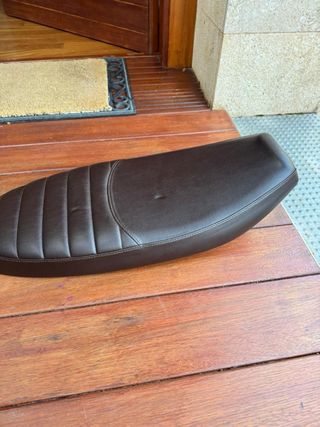 Sillin triumph scrambler