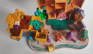 Polly Pocket Disney Jorobado Notre Dame