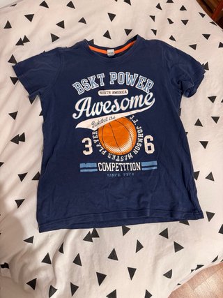 Camiseta niño azul