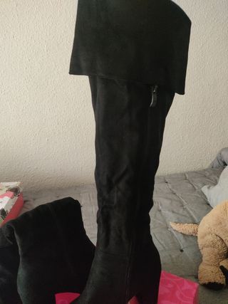 Botas altas piel serraje