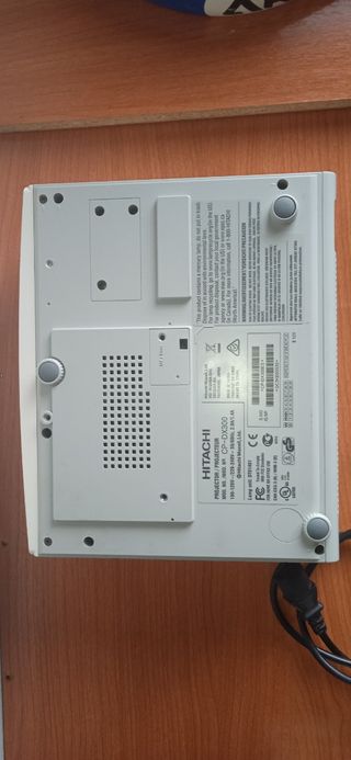 Proyector Hitachi CP-DX300