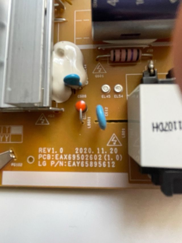 Fuene alimentación LG 55UP78006LB