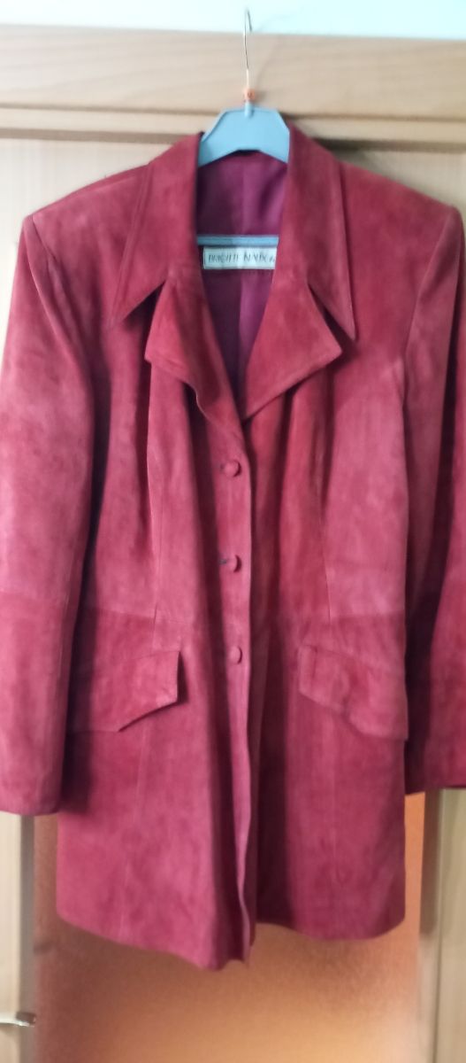 Americana larga de ante, talla 42