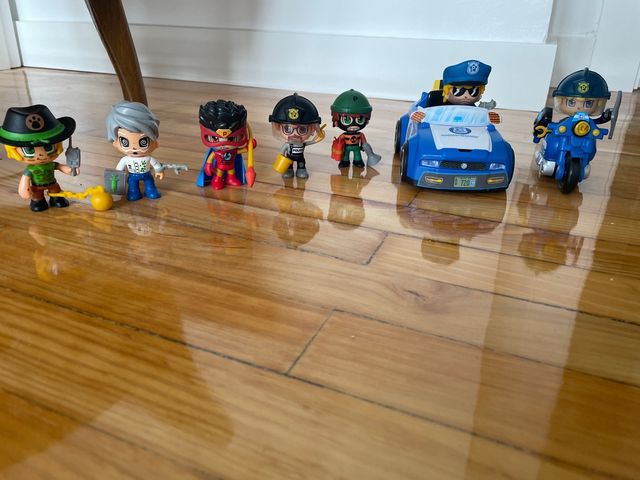 Pin y pon action policia con coche moto ladron