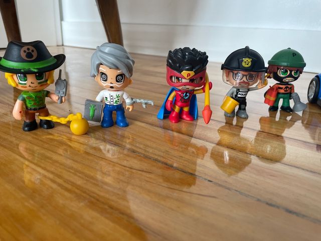 Pin y pon action policia con coche moto ladron