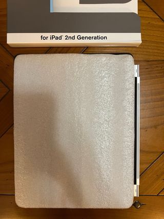 Tapa protectora pantalla para Ipad 2. Targus