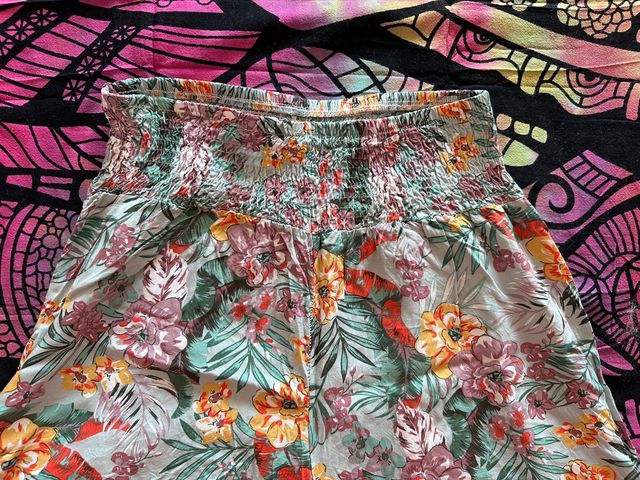 Pantalon flores