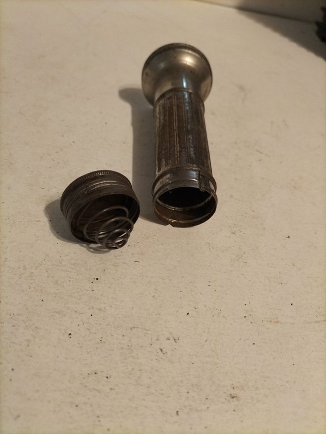 Linterna antigua vintage Daimon Focus